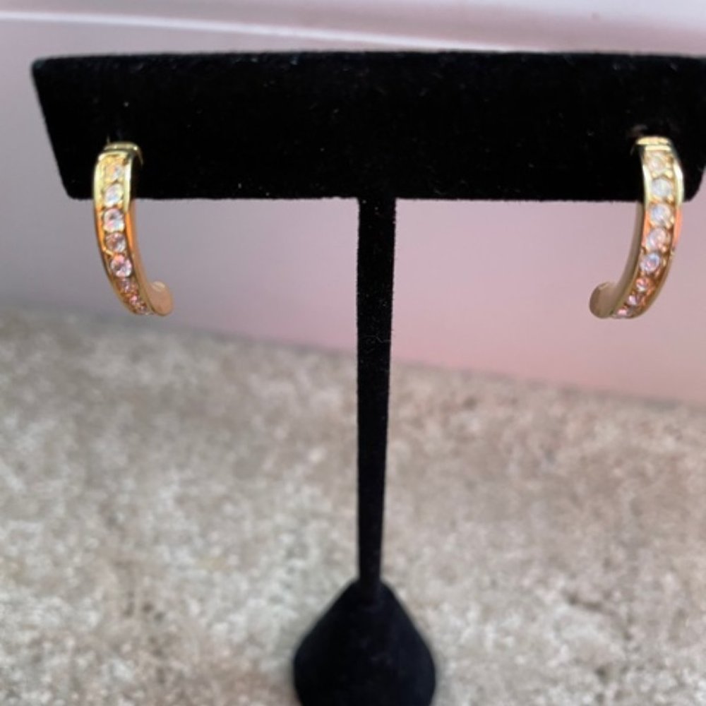 Lady Remington half hoop gold earrings w/rhistones
